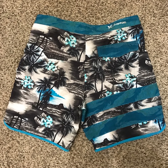 Hurley Phantom Boardshorts - Picture 2 of 3